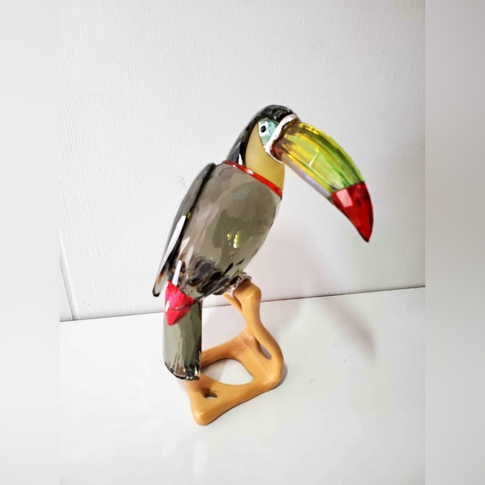 Swarovski Toucan Bird Figurine